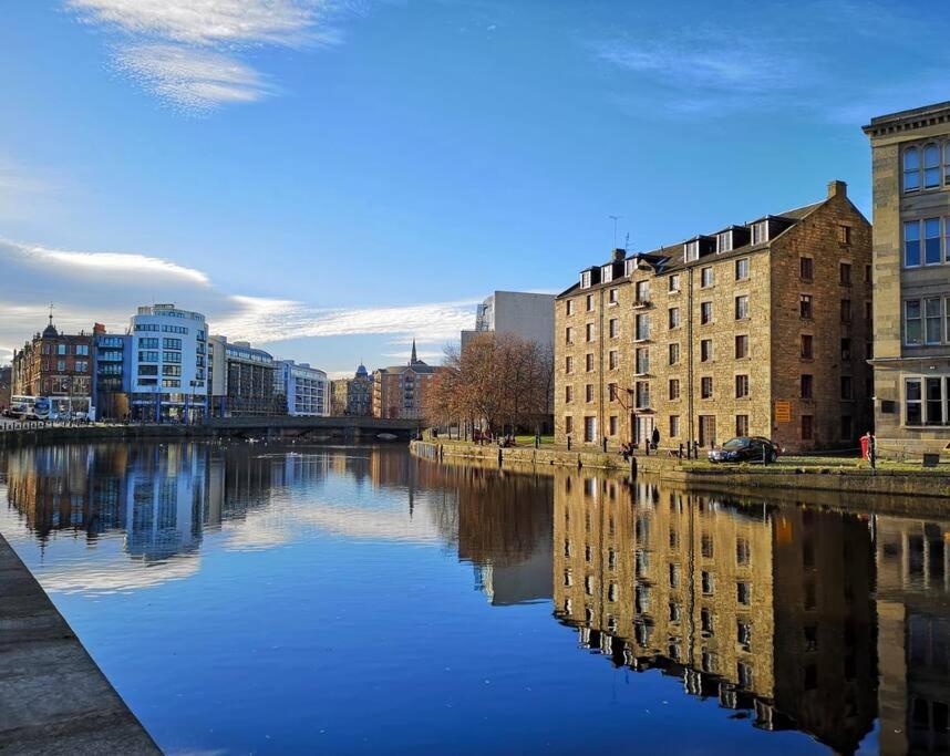 Vibrant Apartment At The Shore In Leith EDI Eksteriør bilde